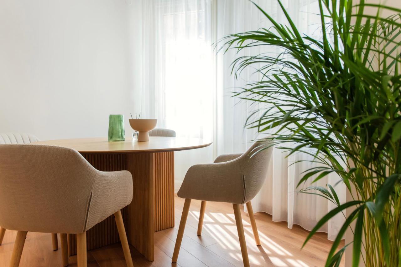 White Lotus By Halu! Apartments Thessaloniki Exterior photo